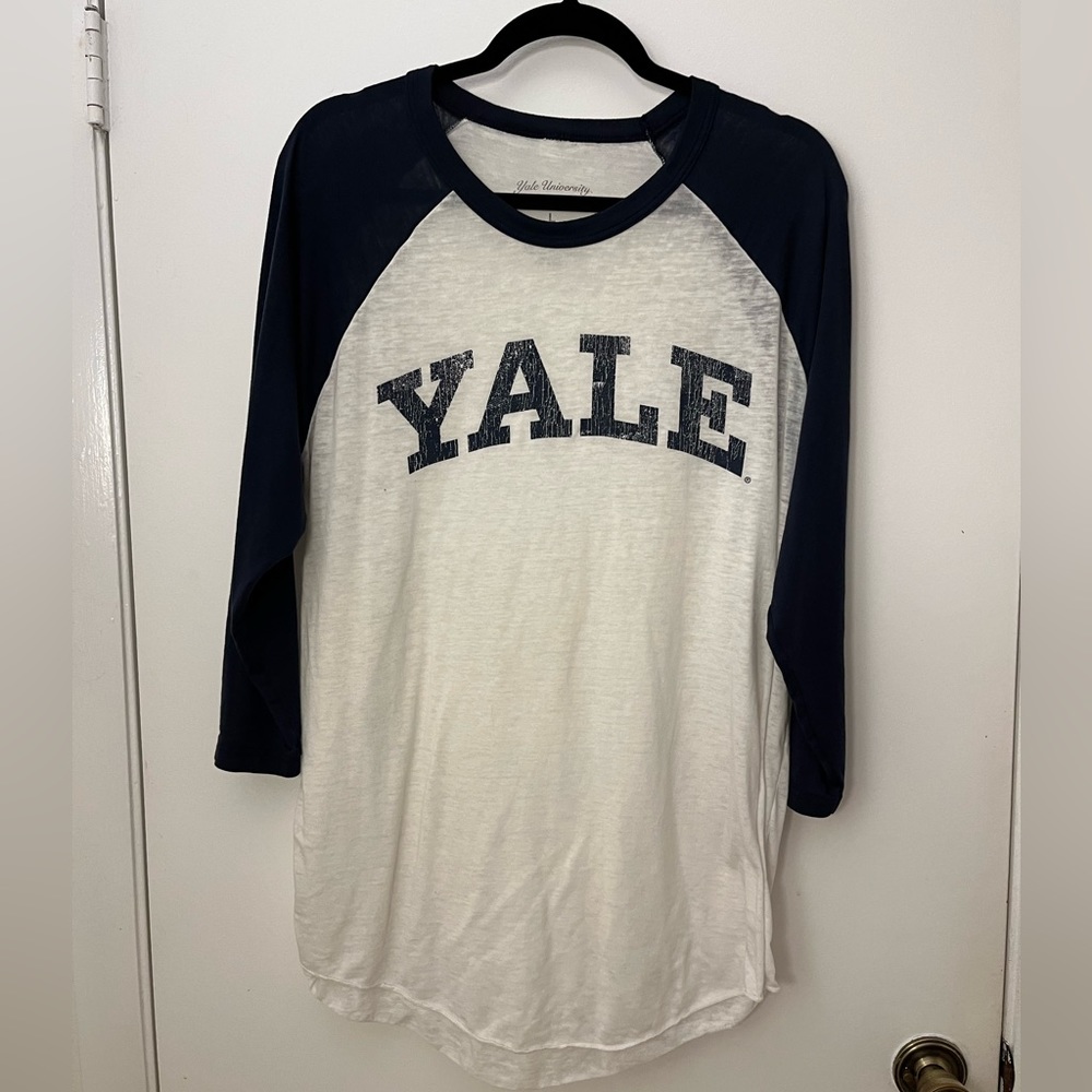 Yale University tee